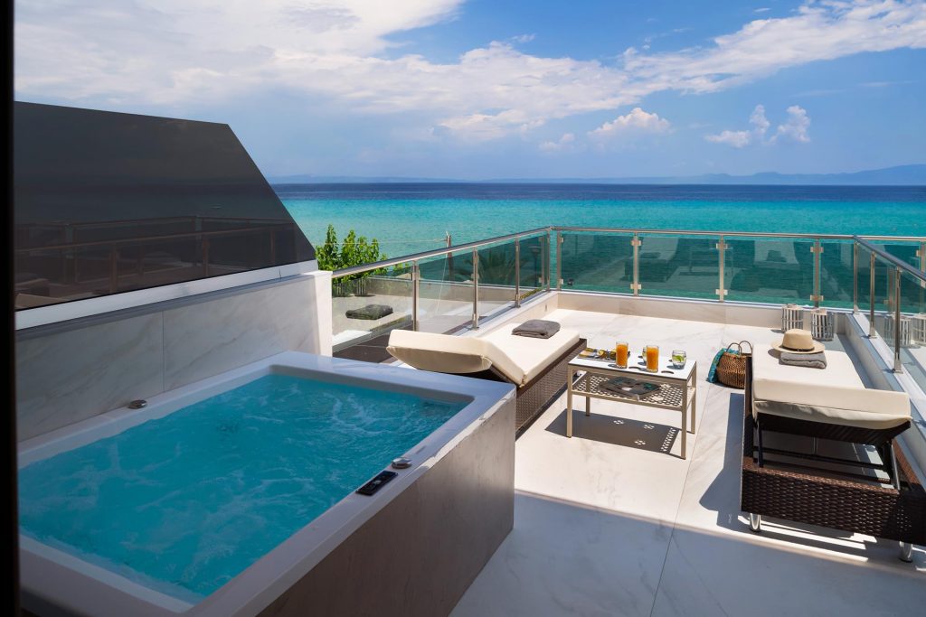 Sea Level Hotel